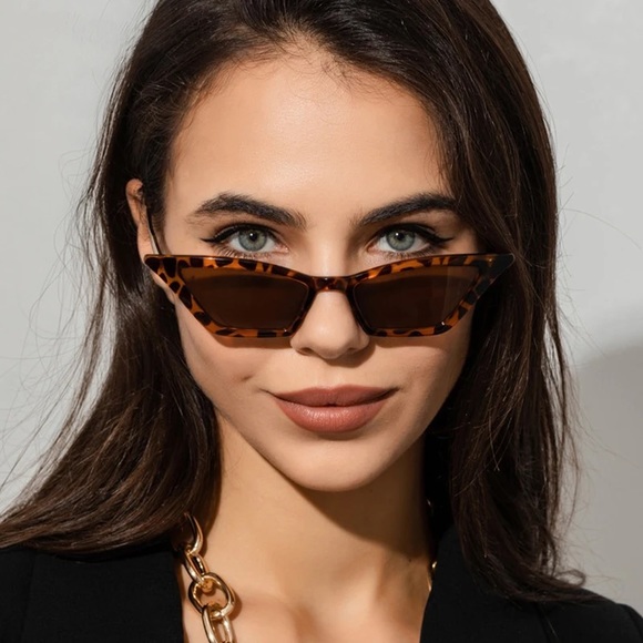 π€π Leopard Cat Eye Sunglasses in Brown ππ€ EUC - Picture 4 of 14